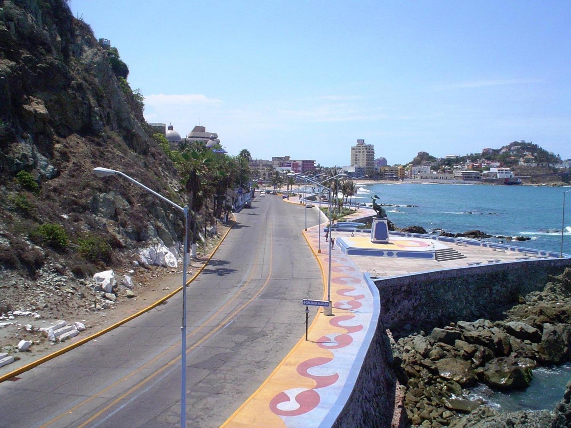Hotel La Siesta Malecon Mazatlán Exterior foto