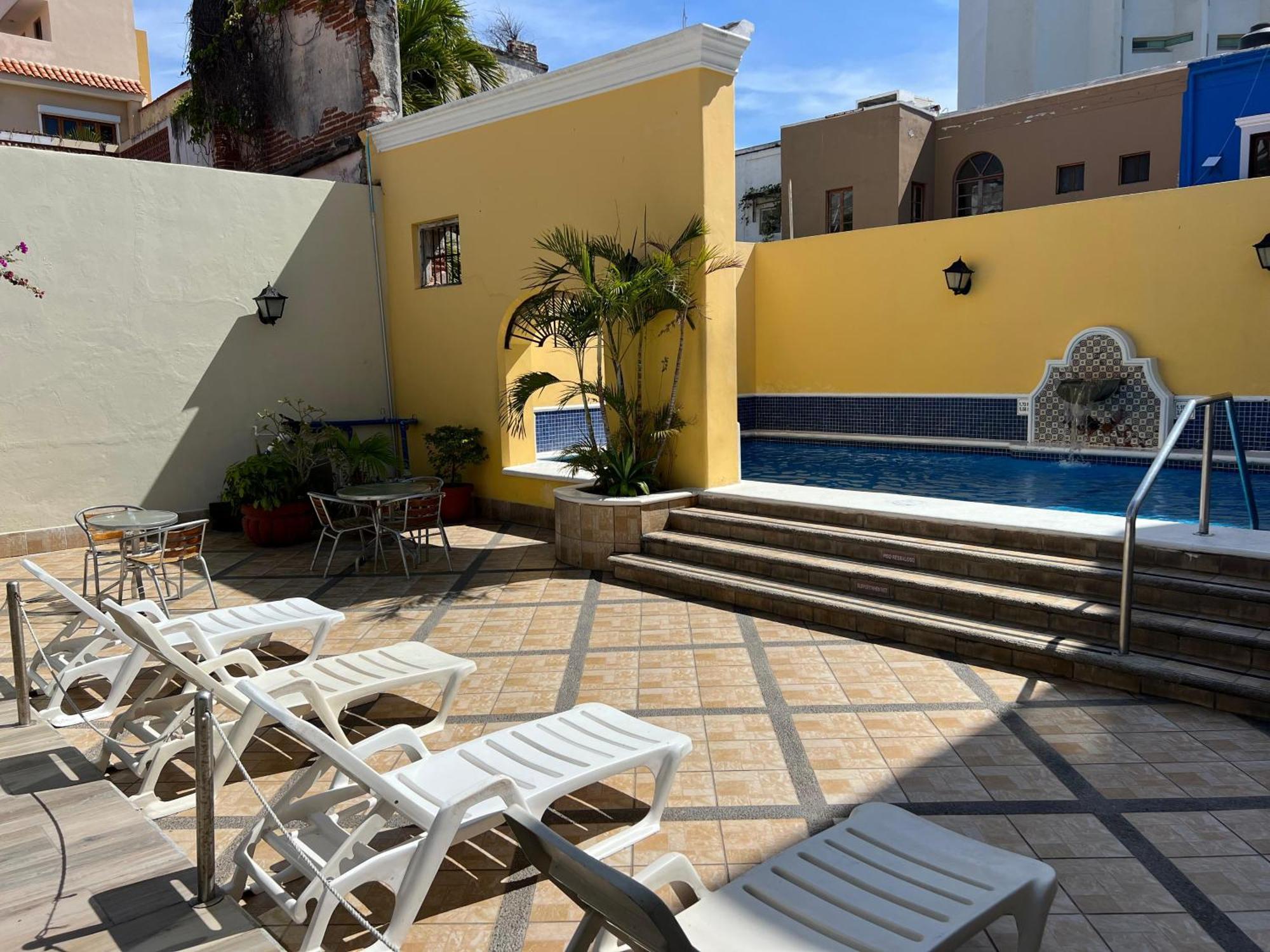 Hotel La Siesta Malecon Mazatlán Exterior foto