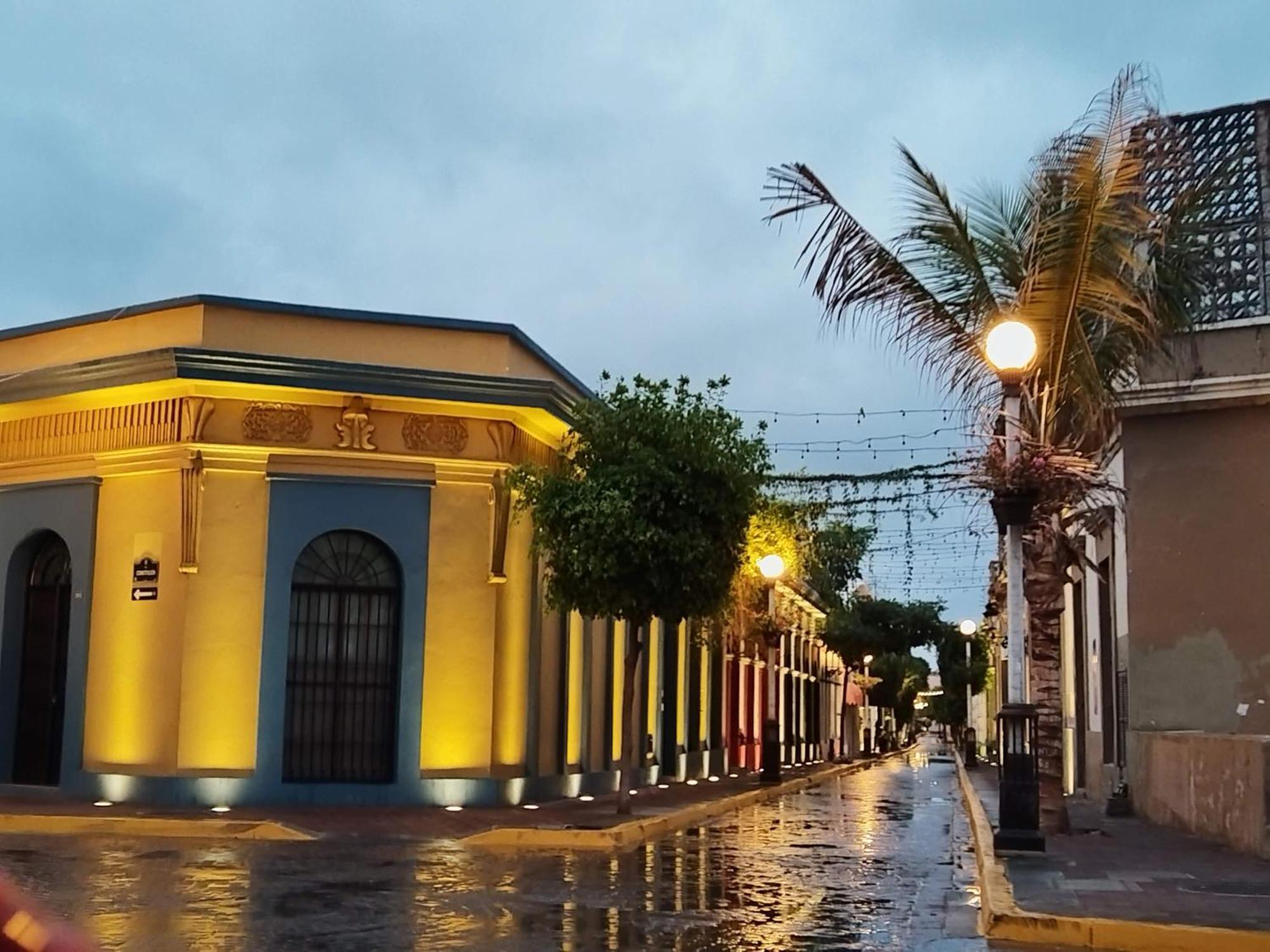Hotel La Siesta Malecon Mazatlán Exterior foto